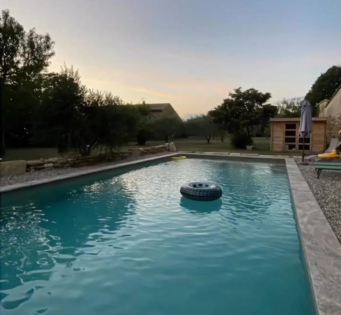 Nocleg ze śniadaniem Bed and Breakfast Le Nomade En Provence Bouchet